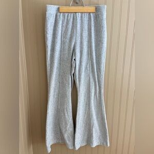 Aerie Grey Ribbed Flare Super Soft Sweatpants Women’s Size Large